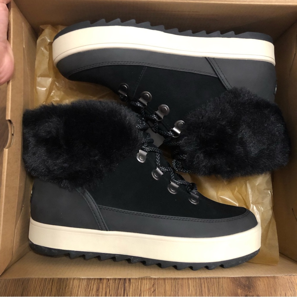 Koolaburra by UGG black winter/snow ankle boots.  Waterproof.  Size 7